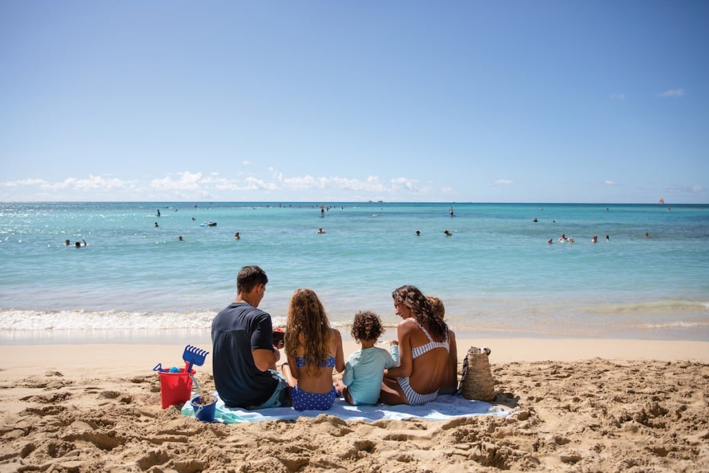 20220621 Beaches Waikiki Hta 18380