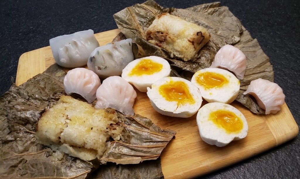 7 11 Manapua Yung Yee Kee Assortment