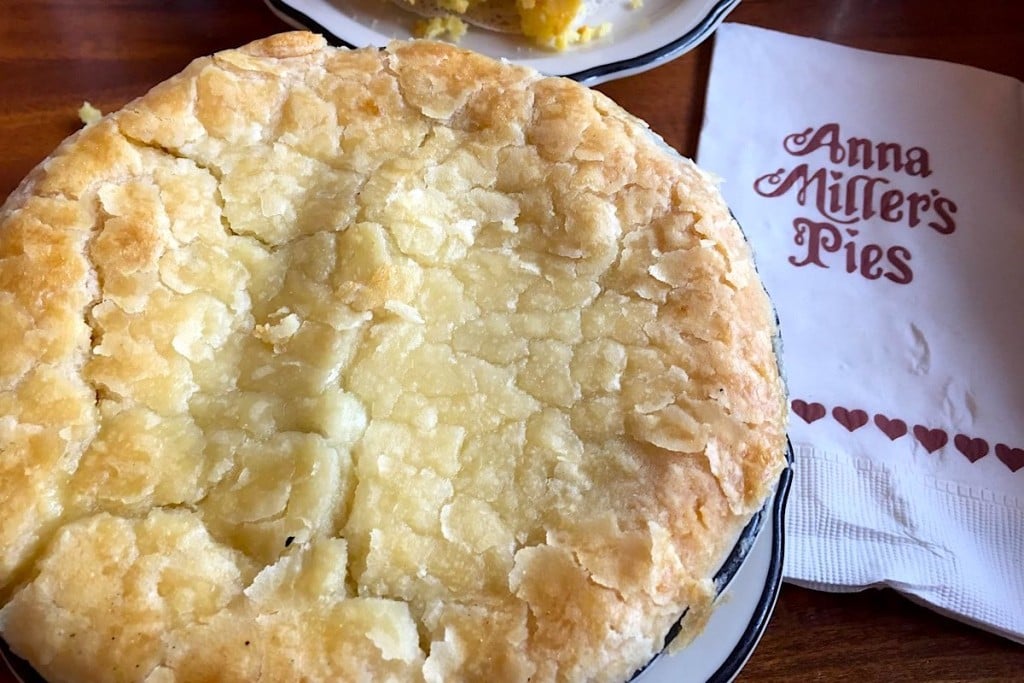 Anna Millers Pie Pc Lee Tonouchi