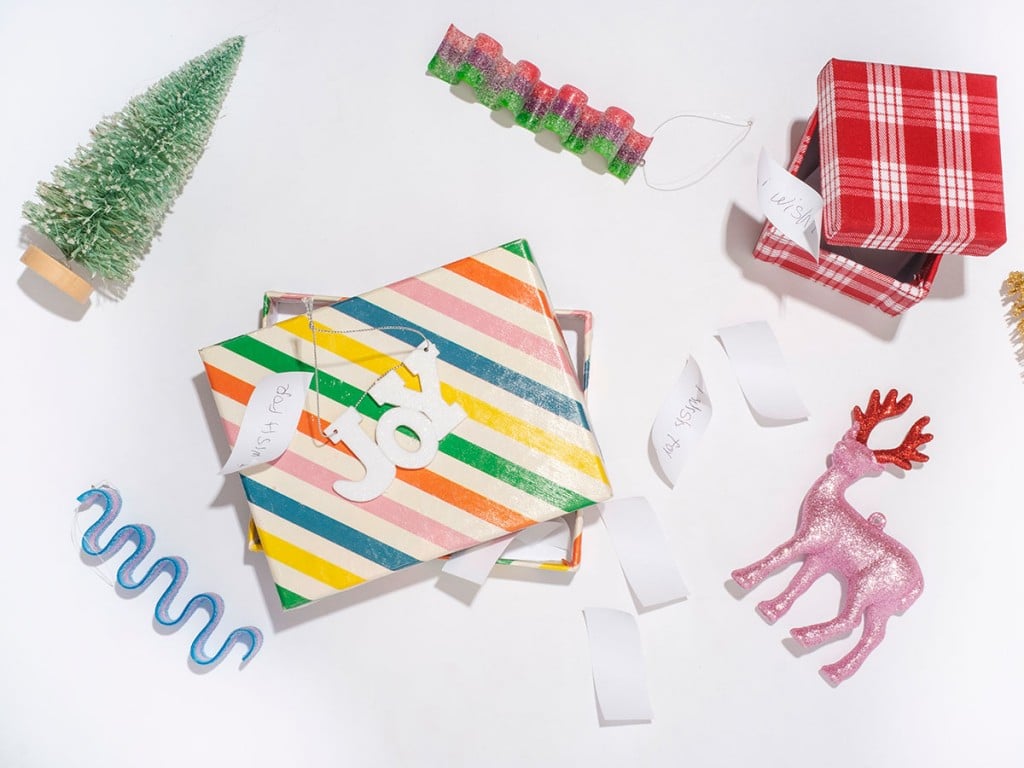 Decoupage Ornaments Photo Aaron Yoshino