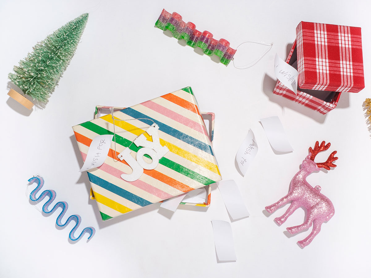 Decoupage Ornaments Photo Aaron Yoshino
