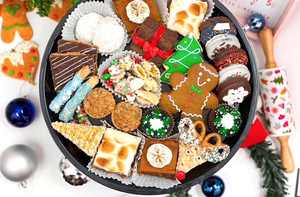 A Cake Life Holiday 2022 Pc A Cake Life